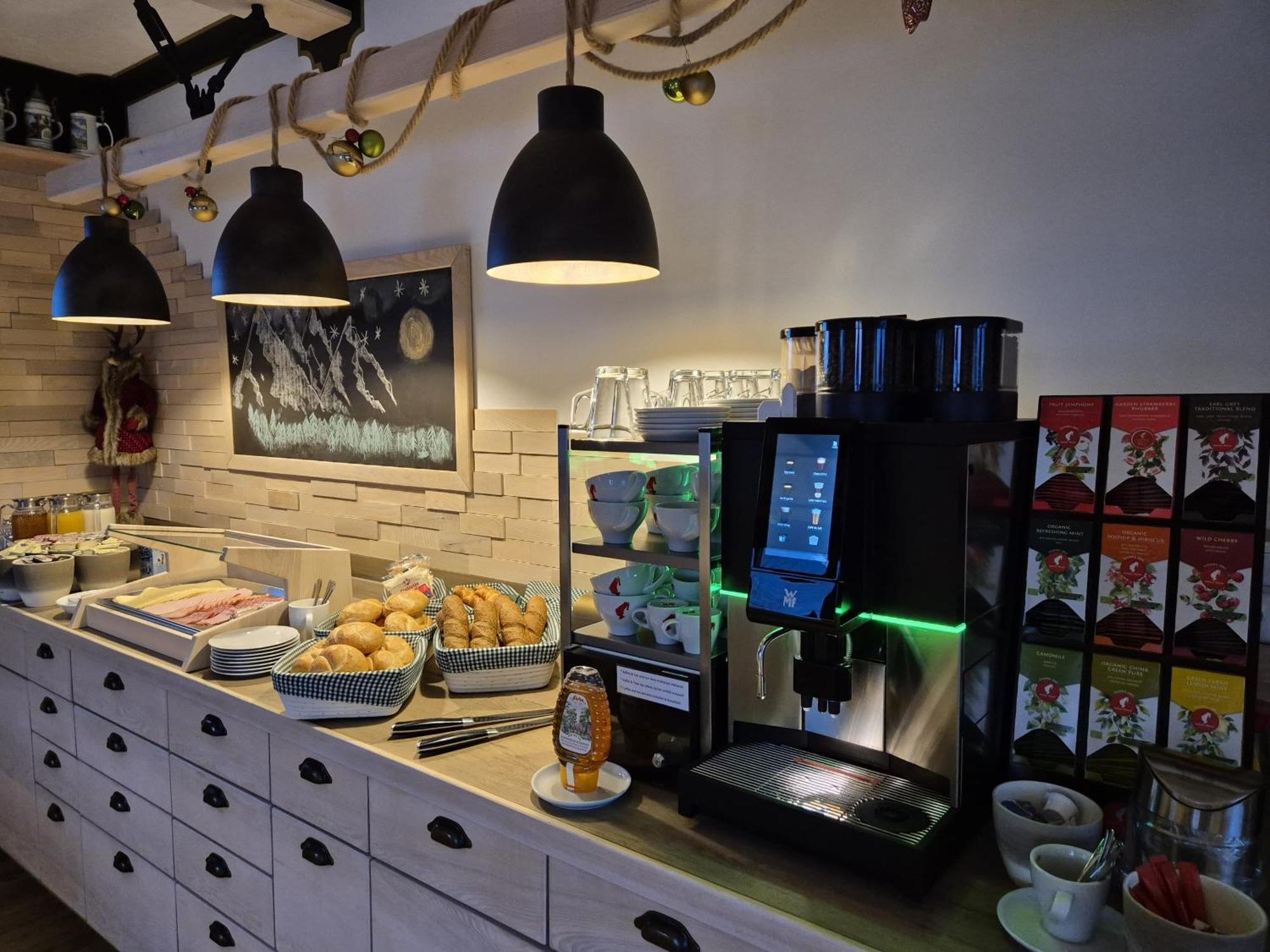 Gaestehaus Zum Steirischen Kuss ไอค์ ภายนอก รูปภาพ
