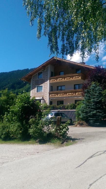 Gaestehaus Zum Steirischen Kuss ไอค์ ภายนอก รูปภาพ