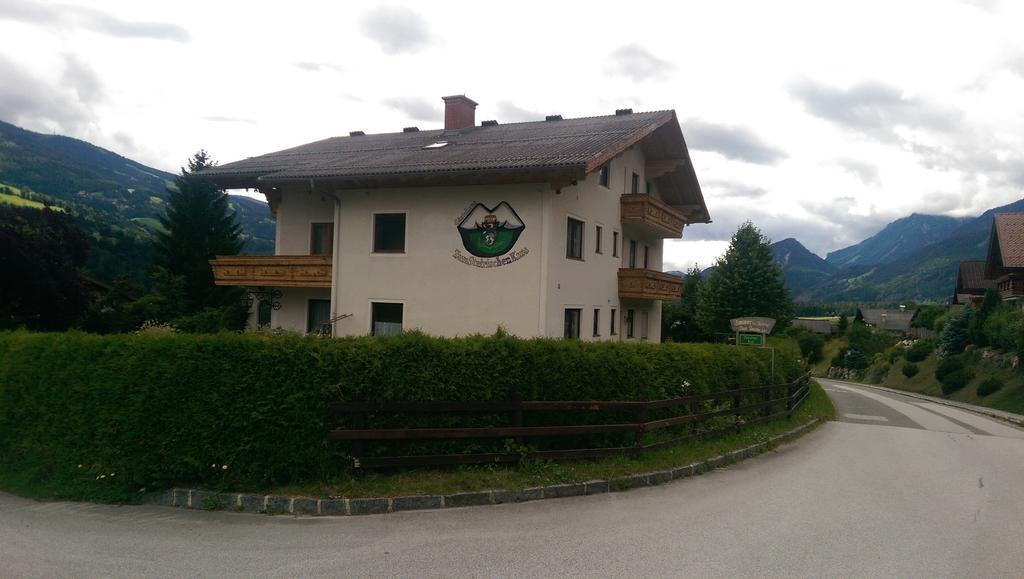 Gaestehaus Zum Steirischen Kuss ไอค์ ภายนอก รูปภาพ